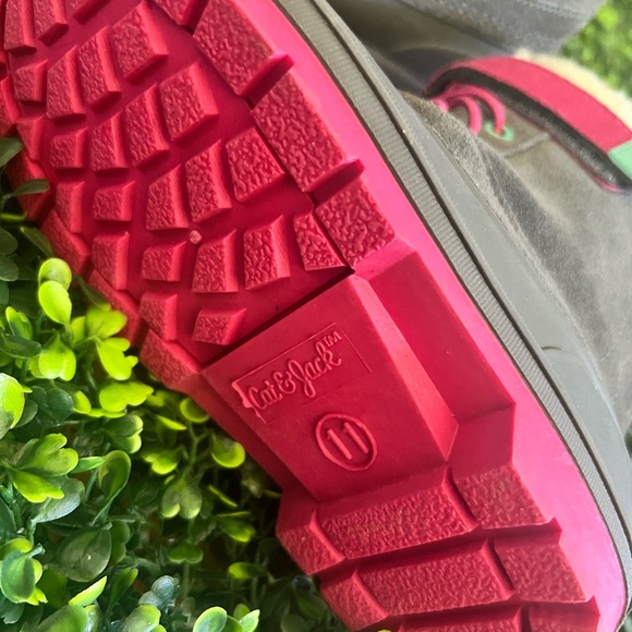 Size 11 snow boots - Picture 4 of 4